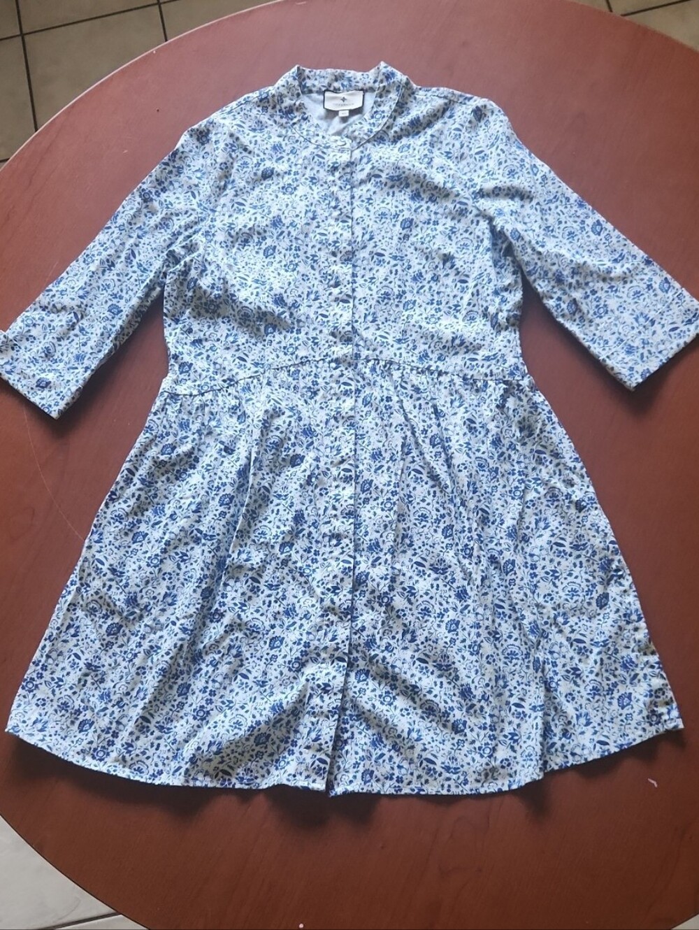 Tuckernuck blue floral Royal shirt dress